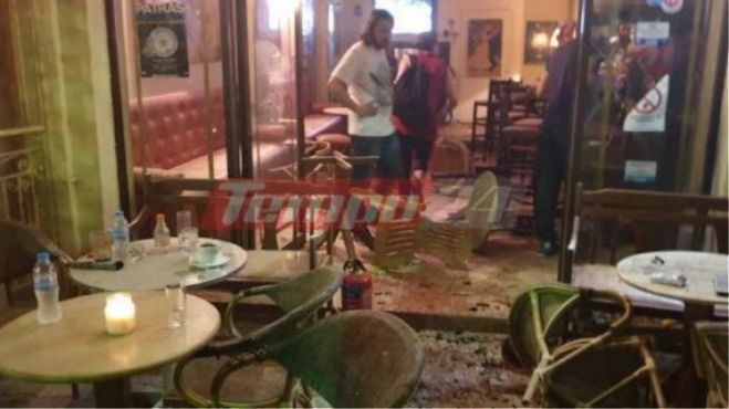 &Pi;ά&tau;&rho;&alpha; | &Kappa;&rho;&alpha;&nu;&omicron;&phi;ό&rho;&omicron;&iota; έ&kappa;&alpha;&nu;&alpha;&nu; &gamma;&upsilon;&alpha;&lambda;&iota;ά-&kappa;&alpha;&rho;&phi;&iota;ά &kappa;&alpha;&phi;&epsilon;&tau;έ&rho;&iota;&alpha; (vd)