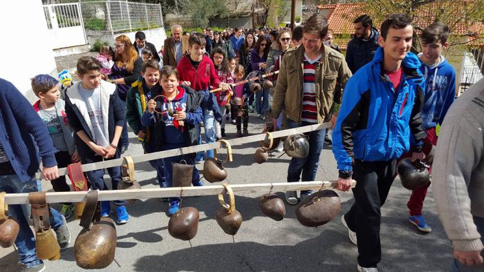«Έξω, ψύλλοι, ποντικοί» φώναξαν στο Δάρα (εικόνες – βίντεο)!