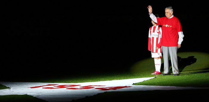 H &Pi;&Alpha;&Epsilon; &Omicron;&lambda;&upsilon;&mu;&pi;&iota;&alpha;&kappa;ό&sigmaf;&nbsp;&alpha;&pi;&omicron;&chi;&alpha;&iota;&rho;&epsilon;&tau;ά &tau;&omicron;&nu;&nbsp;&theta;&rho;&upsilon;&lambda;&iota;&kappa;ό &Eta;&lambda;ί&alpha; &Rho;&omega;&sigma;ί&delta;&eta; ...