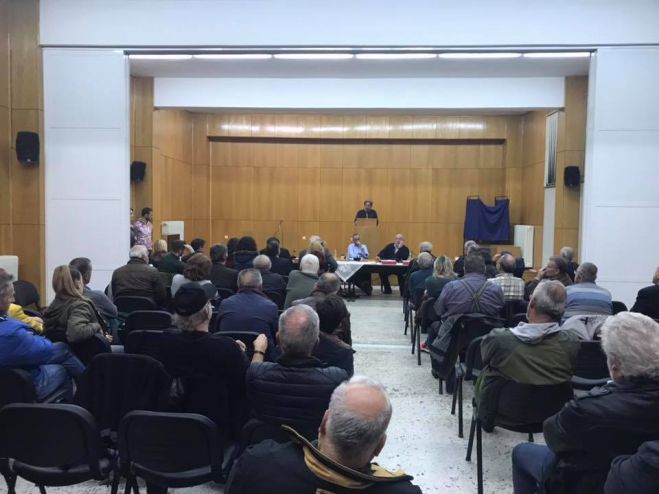 &Sigma;&tau;&eta;&nu; &Tau;&rho;ί&pi;&omicron;&lambda;&eta; &omicron; &Sigma;&kappa;&omicron;&upsilon;&rho;&lambda;έ&tau;&eta;&sigmaf; &gamma;&iota;&alpha; &tau;&eta;&nu; &gamma;&epsilon;&nu;&iota;&kappa;ή &sigma;&upsilon;&nu;έ&lambda;&epsilon;&upsilon;&sigma;&eta; &tau;&omicron;&upsilon; &Sigma;&Upsilon;&Rho;&Iota;&Zeta;&Alpha; &Alpha;&rho;&kappa;&alpha;&delta;ί&alpha;&sigmaf; (vd)