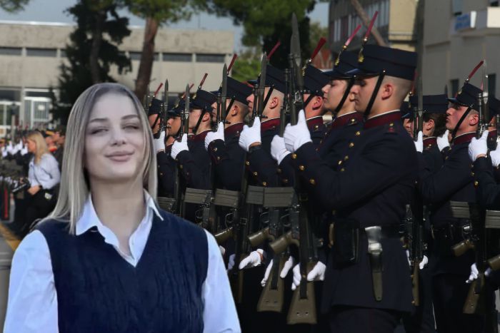 Συγκλονιστικό βίντεο | Οι σπουδαστές της ΣΣΑΣ Θεσσαλονίκης παρελαύνουν φωνάζοντας σύνθημα για την Κλαούντια που χάθηκε στα Τέμπη