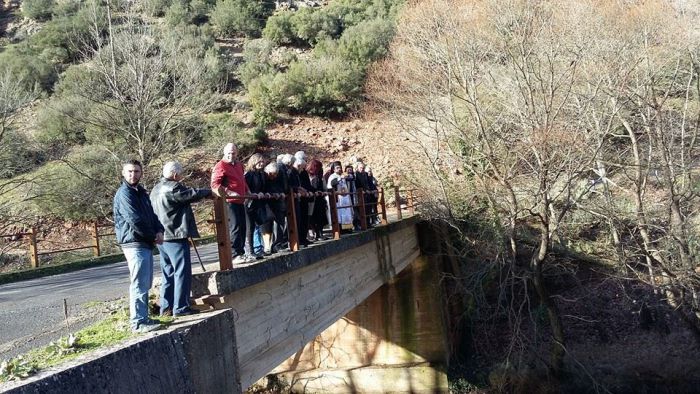 Αγιασμός Υδάτων στο γεφύρι Θεόκτιστο Γορτυνίας (εικόνες)