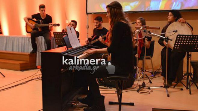 &Delta;&epsilon;ί&tau;&epsilon; &alpha;&pi;&omicron;&sigma;&pi;ά&sigma;&mu;&alpha;&tau;&alpha; &alpha;&pi;ό &tau;&eta; &sigma;&upsilon;&nu;&alpha;&upsilon;&lambda;ί&alpha; &tau;&omicron;&upsilon; &Alpha;&tau;&tau;&iota;&kappa;&omicron;ύ &Omega;&delta;&epsilon;ί&omicron;&upsilon; &gamma;&iota;&alpha; &tau;&omicron; &Epsilon;&lambda;&lambda;&eta;&nu;&iota;&kappa;ό &tau;&rho;&alpha;&gamma;&omicron;ύ&delta;&iota; (vd)