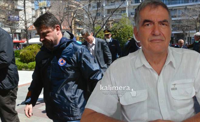 Παπασταματάκης σε Χαρδαλιά: &quot;Εκθέσατε σε κίνδυνο λοίμωξης τον Καθηγητή Τσιόδρα&quot;!