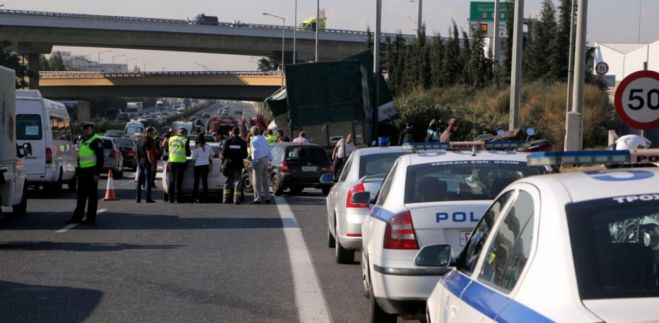 Θεσσαλονίκη | Καραμπόλα με 5 αυτοκίνητα και τραυματίες στην Περιφερειακή