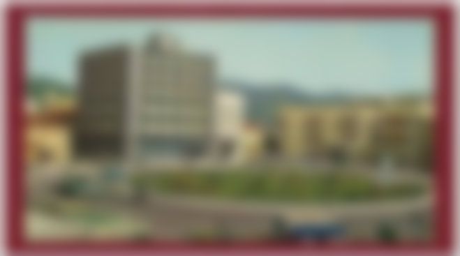 &Delta;&epsilon;ί&tau;&epsilon; &phi;&omega;&tau;&omicron;&gamma;&rho;&alpha;&phi;ί&alpha; &mu;&epsilon; &tau;&eta;&nu; &Pi;&lambda;&alpha;&tau;&epsilon;ί&alpha; &Kappa;&omicron;&lambda;&omicron;&kappa;&omicron;&tau;&rho;ώ&nu;&eta; &pi;&rho;&iota;&nu; &alpha;&pi;ό &tau;&omicron; 1974!