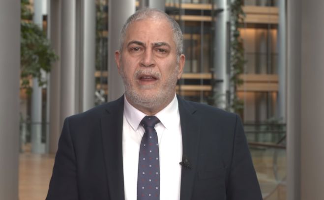 Ευρωβουλευτής Φουντούλης: &quot;Δεν παραιτήθηκα. Παραμένω στη Χρυσή Αυγή. Δεν με ενδιαφέρουν οι καρέκλες&quot; (vd)