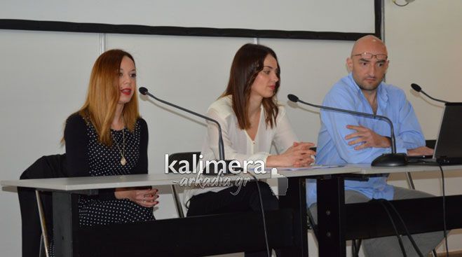 &Omicron;&mu;&iota;&lambda;ί&alpha; &sigma;&tau;&omicron; &laquo;&Alpha;&rho;&kappa;&alpha;&delta;&iota;&kappa;ό &Pi;&alpha;&nu;ό&rho;&alpha;&mu;&alpha;&raquo; &gamma;&iota;&alpha; &tau;&eta; &delta;&iota;&alpha;&phi;ή&mu;&iota;&sigma;&eta; &epsilon;&nu; &mu;έ&sigma;&omega; &kappa;&rho;ί&sigma;&eta;&sigmaf; &kappa;&alpha;&iota; &tau;&alpha; &mu;έ&sigma;&alpha; &kappa;&omicron;&iota;&nu;&omega;&nu;&iota;&kappa;ή&sigmaf; &delta;&iota;&kappa;&tau;ύ&omega;&sigma;&eta;&sigmaf; (vd)!