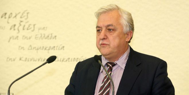 Αλέκος Παπαδόπουλος: &quot;Κίνδυνος χρεωκοπίας για την ελληνική οικονομία&quot;