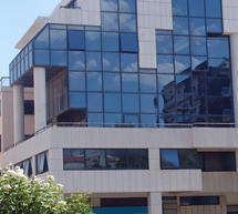 &Sigma;&tau;&omicron; ί&delta;&iota;&omicron; &kappa;&tau;ί&rho;&iota;&omicron; &Chi;&rho;&upsilon;&sigma;ή &Alpha;&upsilon;&gamma;ή &kappa;&alpha;&iota; &Kappa;&Kappa;&Epsilon; &sigma;&tau;&eta;&nu; &Tau;&rho;ί&pi;&omicron;&lambda;&eta;! &Pi;ό&sigma;&omicron; &epsilon;ύ&kappa;&omicron;&lambda;&eta; &mu;&pi;&omicron;&rho;&epsilon;ί &nu;&alpha; &epsilon;ί&nu;&alpha;&iota; &alpha;&upsilon;&tau;ή &eta; &hellip; &sigma;&upsilon;&nu;ύ&pi;&alpha;&rho;&xi;&eta;;