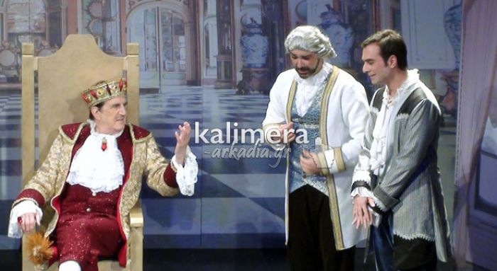 &Gamma;&iota;ώ&rho;&gamma;&omicron;&sigmaf; &Kappa;&omega;&nu;&sigma;&tau;&alpha;&nu;&tau;ί&nu;&omicron;&upsilon;: &laquo;Έ&chi;&omega; &omega;&rho;&alpha;ί&epsilon;&sigmaf; &pi;&alpha;&iota;&delta;&iota;&kappa;έ&sigmaf; &alpha;&nu;&alpha;&mu;&nu;ή&sigma;&epsilon;&iota;&sigmaf; &alpha;&pi;ό &tau;&eta;&nu; &Tau;&rho;ί&pi;&omicron;&lambda;&eta; &ndash; &Sigma;&tau;&omicron;&lambda;ί&delta;&iota; &tau;&omicron; &Mu;&alpha;&lambda;&lambda;&iota;&alpha;&rho;&omicron;&pi;&omicron;ύ&lambda;&epsilon;&iota;&omicron;&raquo; (vd)!