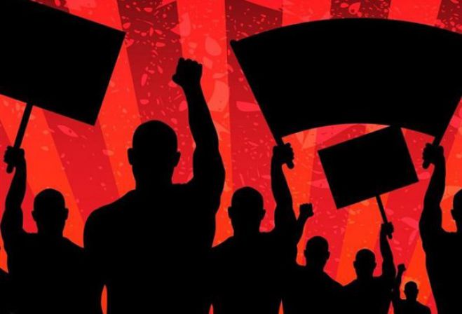 Σε κινητοποίηση προχωρούν φοιτητές την Τετάρτη στην πλατεία Πετρινού!