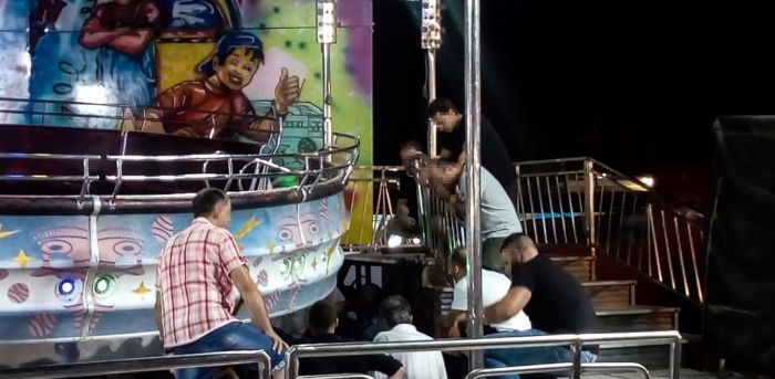 &Lambda;&omicron;ύ&nu;&alpha; &pi;&alpha;&rho;&kappa; &sigma;&tau;&omicron;&nu; &Alpha;&lambda;&mu;&upsilon;&rho;ό | &Sigma;&upsilon;&gamma;&kappa;&iota;&nu;&epsilon;ί &eta; &alpha;&delta;&epsilon;&rho;&phi;ή &tau;&eta;&sigmaf; 14&chi;&rho;&omicron;&nu;&eta;&sigmaf; &pi;&omicron;&upsilon; &sigma;&kappa;&omicron;&tau;ώ&theta;&eta;&kappa;&epsilon;