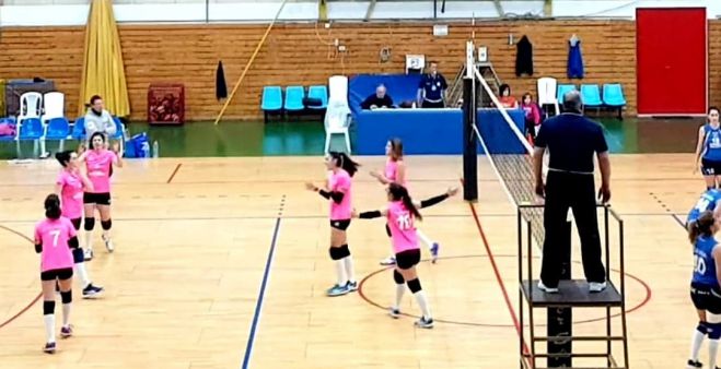 &Gamma;&upsilon;&nu;&alpha;&iota;&kappa;&epsilon;ί&omicron; &beta;ό&lambda;&epsilon;ϊ | &Mu;&epsilon; &tau;&eta; &nu;ί&kappa;&eta; έ&phi;&upsilon;&gamma;&epsilon; &omicron; &Alpha;&Sigma;&Pi;&Epsilon;&Tau; &alpha;&pi;ό &tau;&eta; &Mu;&epsilon;&gamma;&alpha;&lambda;ό&pi;&omicron;&lambda;&eta;