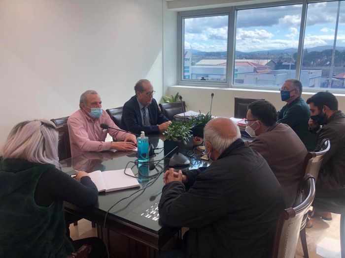 Νίκας: "Κατά γενική ομολογία ... άριστο το νέο κτίριο της Περιφέρειας"!