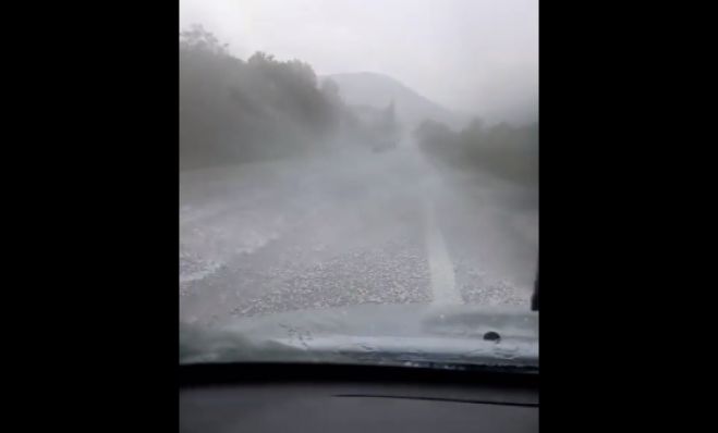 &Iota;&sigma;&chi;&upsilon;&rho;ή &chi;&alpha;&lambda;&alpha;&zeta;ό&pi;&tau;&omega;&sigma;&eta; &sigma;&tau;&eta;&nu; &pi;&epsilon;&rho;&iota;&omicron;&chi;ή &tau;&omicron;&upsilon; &Lambda;&epsilon;&beta;&iota;&delta;ί&omicron;&upsilon; - &Delta;&epsilon;ί&tau;&epsilon; &beta;ί&nu;&tau;&epsilon;&omicron;!
