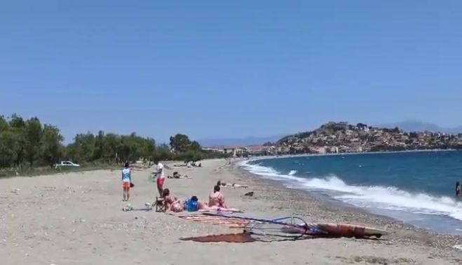 &Mu;&pi;ά&nu;&iota;&omicron; &mu;&epsilon; &kappa;&upsilon;&mu;&alpha;&tau;ά&kappa;&iota; &tau;&eta;&nu; &Kappa;&upsilon;&rho;&iota;&alpha;&kappa;ή &sigma;&tau;&omicron; &Pi;&alpha;&rho;ά&lambda;&iota;&omicron; Ά&sigma;&tau;&rho;&omicron;&sigmaf; (vd)