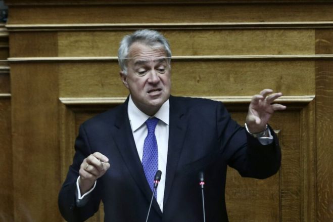 &Upsilon;&pi;&omicron;&upsilon;&rho;&gamma;&epsilon;ί&omicron; &Epsilon;&sigma;&omega;&tau;&epsilon;&rho;&iota;&kappa;ώ&nu; &sigma;&epsilon; &alpha;&nu;&tau;&iota;&pi;&rho;ό&epsilon;&delta;&rho;&omicron; &Alpha;&rho;&epsilon;ί&omicron;&upsilon; &Pi;ά&gamma;&omicron;&upsilon;: "&Sigma;&tau;&iota;&sigmaf; &delta;&eta;&mu;&omicron;&kappa;&rho;&alpha;&tau;ί&epsilon;&sigmaf; &nu;&omicron;&mu;&omicron;&theta;&epsilon;&tau;&epsilon;ί &eta; &Beta;&omicron;&upsilon;&lambda;ή &kappa;&alpha;&iota; ό&chi;&iota; &omicron; &kappa;ά&theta;&epsilon; &delta;&iota;&kappa;&alpha;&sigma;&tau;ή&sigmaf;"