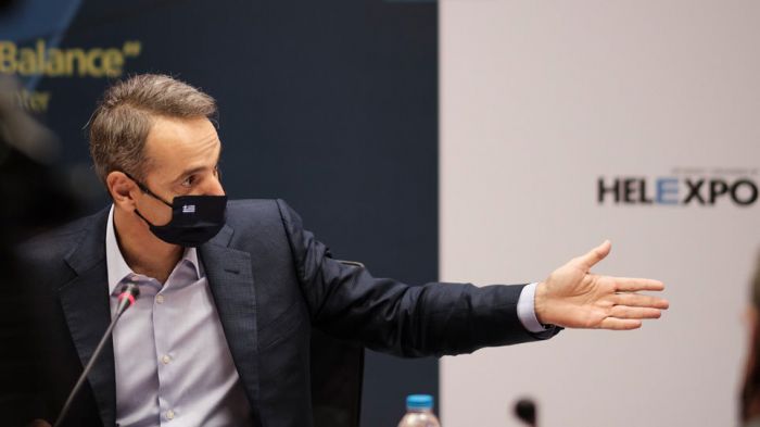 Μητσοτάκης: &quot;Εγώ θα εμβολιαστώ πρώτος και η οικογένειά μου&quot;