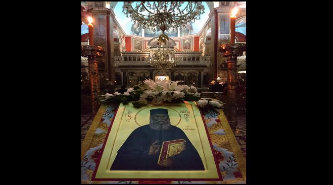 &quot;Άγιος Λάζαρος ο Τριπολίτης&quot; | Βασανίστηκε, μαστιγώθηκε και τον έκαψαν ζωντανό στην Τρίπολη