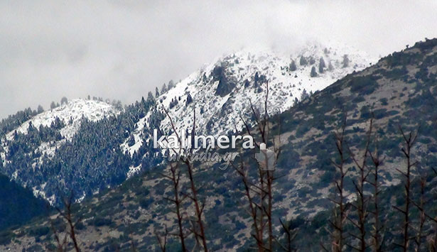 &Chi;&iota;&omicron;&nu;&iota;&sigma;&mu;έ&nu;&epsilon;&sigmaf; &beta;&omicron;&upsilon;&nu;&omicron;&kappa;&omicron;&rho;&phi;έ&sigmaf; &gamma;ύ&rho;&omega; &alpha;&pi;ό &tau;&eta;&nu; &pi;ό&lambda;&eta; &tau;&eta;&sigmaf; &Tau;&rho;ί&pi;&omicron;&lambda;&eta;&sigmaf; (&epsilon;&iota;&kappa;ό&nu;&epsilon;&sigmaf; &ndash; &beta;ί&nu;&tau;&epsilon;&omicron;)!