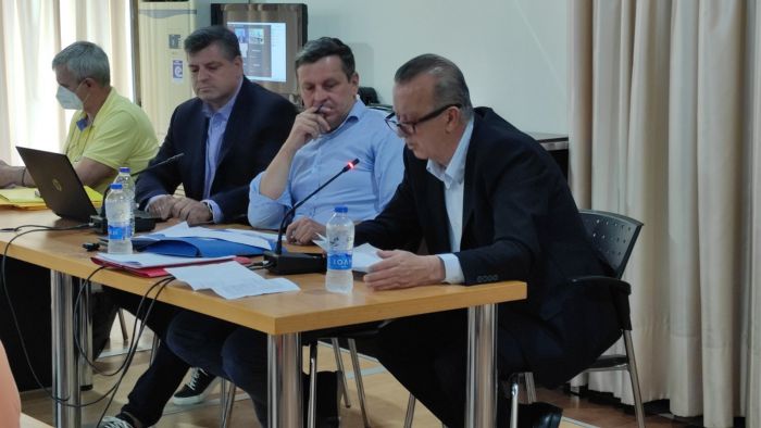 &Sigma;&kappa;&alpha;&nu;&tau;&zeta;ό&sigmaf; &alpha;&pi;ό &tau;&omicron; &Delta;&eta;&mu;&omicron;&tau;&iota;&kappa;ό &Sigma;&upsilon;&mu;&beta;&omicron;ύ&lambda;&iota;&omicron; &Beta;ό&rho;&epsilon;&iota;&alpha;&sigmaf; &Kappa;&upsilon;&nu;&omicron;&upsilon;&rho;ί&alpha;&sigmaf;: "&Epsilon;ί&mu;&alpha;&sigma;&tau;&epsilon; &eta; &pi;&epsilon;&rho;&iota;&phi;&epsilon;&rho;&epsilon;&iota;&alpha;&kappa;ή &alpha;&rho;&chi;ή &tau;&omega;&nu; έ&rho;&gamma;&omega;&nu; &kappa;&alpha;&iota; ό&chi;&iota; &tau;&omega;&nu; &upsilon;&pi;&omicron;&sigma;&chi;έ&sigma;&epsilon;&omega;&nu; &kappa;&alpha;&iota; &tau;&omega;&nu; ά&nu;&alpha;&rho;&theta;&rho;&omega;&nu; &kappa;&rho;&alpha;&upsilon;&gamma;ώ&nu;"