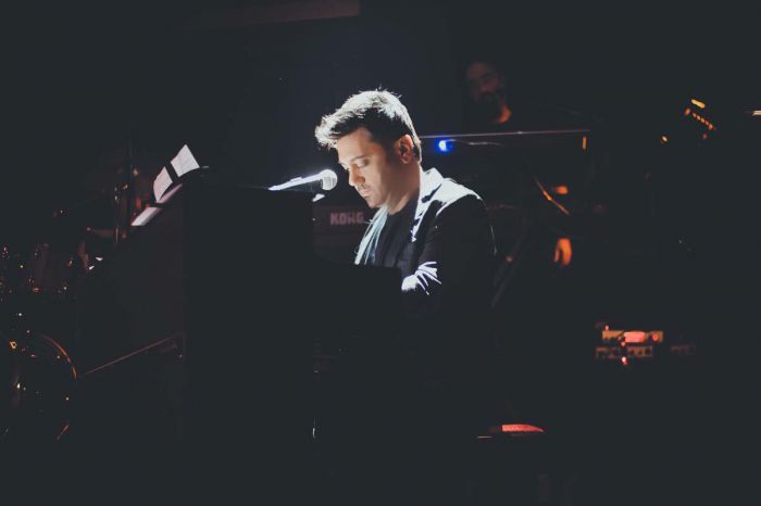 Ο Γιώργος Θεοφάνους για τη Χριστουγεννιάτικη συναυλία στο Ναύπλιο | &quot;Εμείς ζητήσαμε 11.000 €, δεν ξέρω γιατί ο Δήμος ανακοίνωσε δαπάνη 26.300 €&quot;!