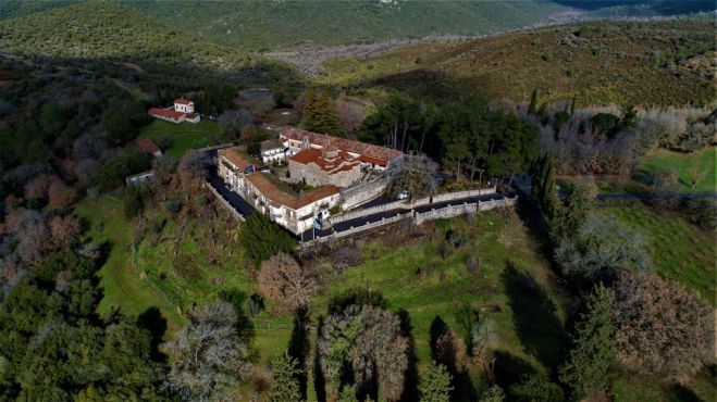 Πανηγυρίζει η Μονή Καλτεζών