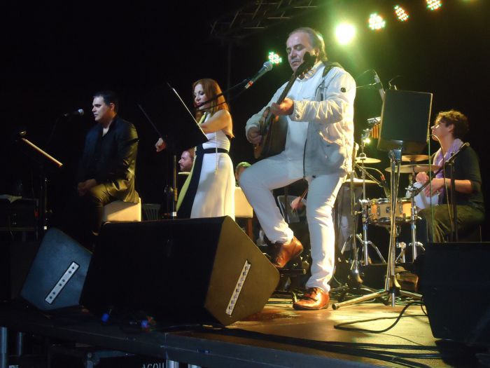 &Phi;&epsilon;&gamma;&gamma;&alpha;&rho;ά&delta;&alpha; &sigma;&tau;&eta; &lambda;ί&mu;&nu;&eta; &Lambda;ά&delta;&omega;&nu;&alpha; &mu;&epsilon; &Tau;&sigma;έ&rho;&tau;&omicron; &kappa;&alpha;&iota; &Nu;ά&nu;&tau;&iota;&alpha; &Kappa;&alpha;&rho;&alpha;&gamma;&iota;ά&nu;&nu;&eta;! (vd)