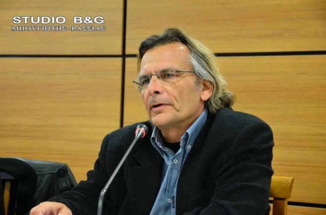 &Nu;. &Pi;&alpha;&tau;&sigma;&alpha;&rho;ί&nu;&omicron;&sigmaf;: &laquo;Ό&tau;&alpha;&nu; &omicron; &pi;&rho;&omicron;&gamma;&rho;&alpha;&mu;&mu;&alpha;&tau;&iota;&sigma;&mu;ό&sigmaf; &laquo;&beta;&rho;&omega;&mu;ά&epsilon;&iota;&raquo; &alpha;&pi;ό &tau;&omicron; &laquo;&kappa;&epsilon;&phi;ά&lambda;&iota;&raquo;