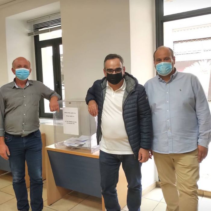 Στο Άστρος ψήφισε ο Κοντοζαμάνης για τις εκλογές της ΝΔ