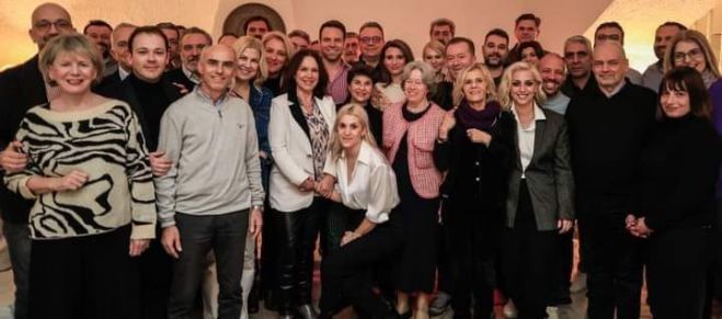 &Eta; &alpha;&nu;ά&rho;&tau;&eta;&sigma;&eta; &Pi;&alpha;&pi;&alpha;&eta;&lambda;&iota;&omicron;ύ &gamma;&iota;&alpha; &tau;&eta; &sigma;&upsilon;&nu;ά&nu;&tau;&eta;&sigma;&eta; &sigma;&tau;&iota;&sigmaf; &Sigma;&pi;έ&tau;&sigma;&epsilon;&sigmaf; &kappa;&alpha;&iota; &tau;&iota;&sigmaf; &theta;έ&sigma;&epsilon;&iota;&sigmaf; &tau;&omicron;&upsilon; &Sigma;&Upsilon;&Rho;&Iota;&Zeta;&Alpha; &gamma;&iota;&alpha; &tau;&eta;&nu; &kappa;&tau;&eta;&nu;&omicron;&tau;&rho;&omicron;&phi;ί&alpha;