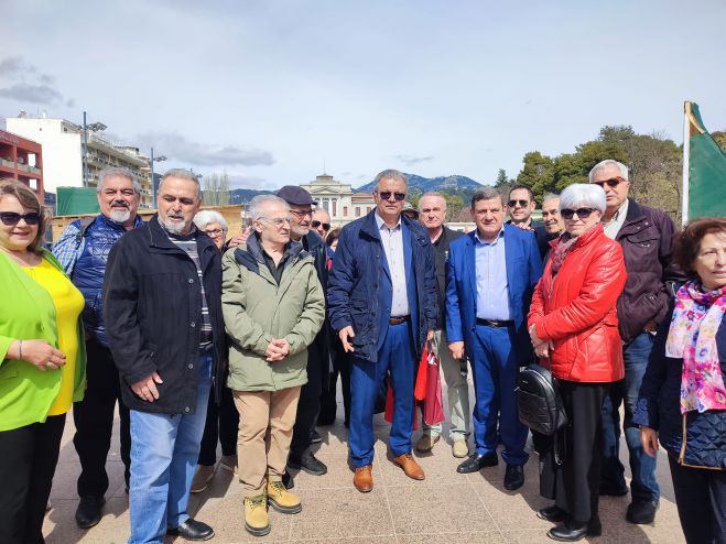 &Pi;&omicron;&nu;&tau;&iota;&alpha;&kappa;&omicron;ί &Sigma;ύ&lambda;&lambda;&omicron;&gamma;&omicron;&iota; &alpha;&pi;ό &tau;&eta; &Beta;ό&rho;&epsilon;&iota;&omicron; &Epsilon;&lambda;&lambda;ά&delta;&alpha; &tau;&alpha;&xi;ί&delta;&epsilon;&psi;&alpha;&nu; &gamma;&iota;&alpha; &nu;&alpha; &delta;&omicron;&upsilon;&nu; &alpha;&pi;ό &kappa;&omicron;&nu;&tau;ά &tau;&omicron; &Pi;ά&sigma;&chi;&alpha; &sigma;&tau;&eta;&nu; &Tau;&rho;ί&pi;&omicron;&lambda;&eta;!