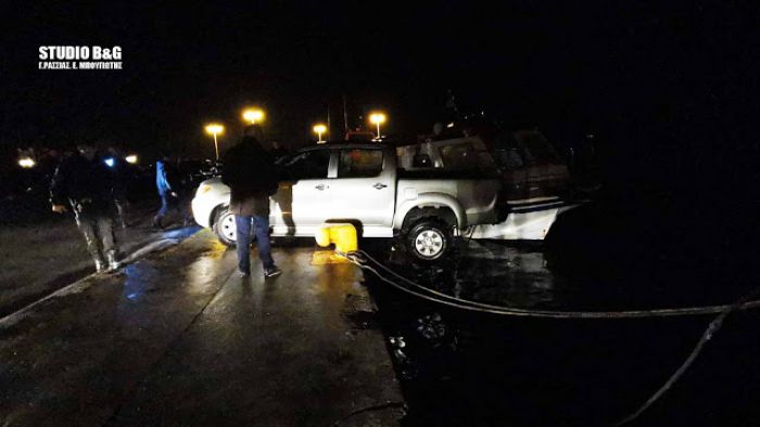 &Nu;&alpha;ύ&pi;&lambda;&iota;&omicron; | &Alpha;&upsilon;&tau;&omicron;&kappa;ί&nu;&eta;&tau;&omicron; &kappa;&iota;&nu;&delta;ύ&nu;&epsilon;&upsilon;&sigma;&epsilon; &nu;&alpha; &pi;έ&sigma;&epsilon;&iota; &sigma;&tau;&omicron; &lambda;&iota;&mu;ά&nu;&iota; (&epsilon;&iota;&kappa;ό&nu;&epsilon;&sigmaf;)