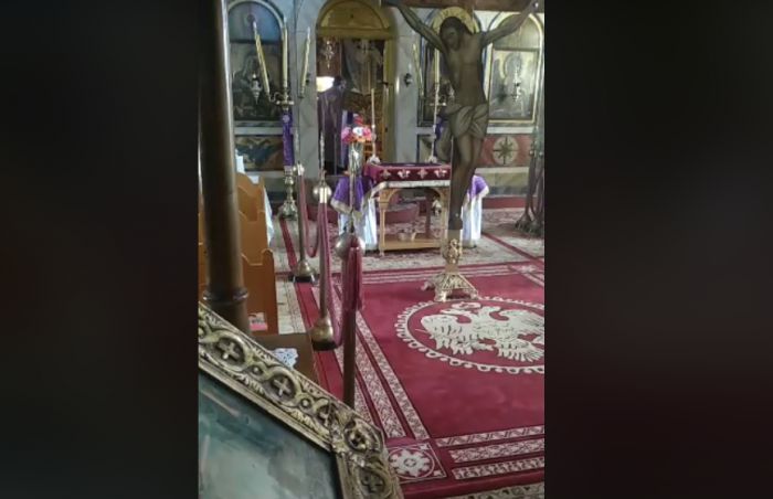 Live η τελετή της Αποκαθήλωσης από το Ναό Αγίου Νικολάου στο Βυζίκι Γορτυνίας