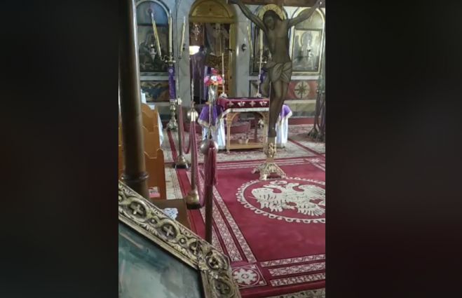 Live η τελετή της Αποκαθήλωσης από το Ναό Αγίου Νικολάου στο Βυζίκι Γορτυνίας