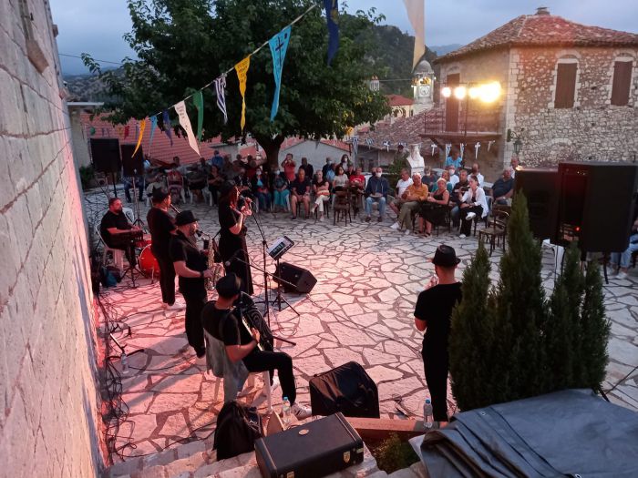 Τα χάλκινα της Bronza Banda στη Δημητσάνα! (vd)