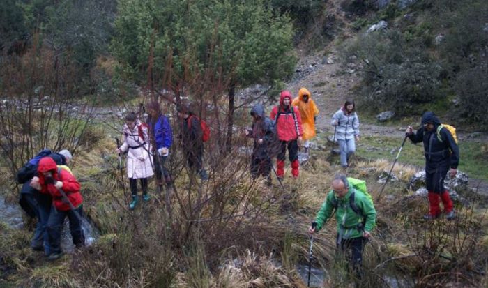 &Pi;&omicron;&rho;&epsilon;ί&alpha; &tau;&eta;&nu; &eta;&mu;έ&rho;&alpha; &tau;&omega;&nu; ... &epsilon;&rho;&omega;&tau;&epsilon;&upsilon;&mu;έ&nu;&omega;&nu; &alpha;&pi;ό &tau;&omicron; &Sigma;&Alpha;&Omicron;&Omicron;! (&epsilon;&iota;&kappa;ό&nu;&epsilon;&sigmaf;)