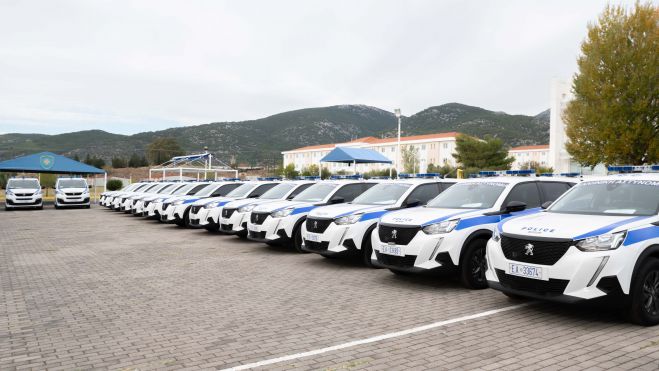 &Nu;έ&alpha; &epsilon;&pi;&iota;&beta;&alpha;&tau;&iota;&kappa;ά &omicron;&chi;ή&mu;&alpha;&tau;&alpha; &gamma;&iota;&alpha; &tau;&iota;&sigmaf; &upsilon;&pi;&eta;&rho;&epsilon;&sigma;ί&epsilon;&sigmaf; &tau;&eta;&sigmaf; &Alpha;&sigma;&tau;&upsilon;&nu;&omicron;&mu;ί&alpha;&sigmaf; &sigma;&tau;&eta;&nu; &Alpha;&rho;&kappa;&alpha;&delta;ί&alpha;