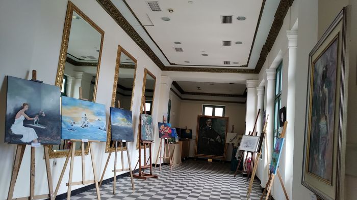 &Sigma;&tau;ά&sigma;&eta; &sigma;&tau;&eta;&nu; &Tau;&rho;ί&pi;&omicron;&lambda;&eta; &gamma;&iota;&alpha; &tau;&omicron; &Tau;&rho;έ&nu;&omicron; &Pi;&omicron;&lambda;&iota;&tau;&iota;&sigma;&mu;&omicron;ύ &kappa;&alpha;&iota; &Tau;έ&chi;&nu;&eta;&sigmaf;