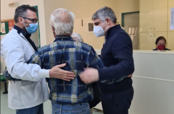 Στα Κέντρα Υγείας Δημητσάνας και Τροπαίων ο Κωνσταντινόπουλος με τη Νομαρχιακή του ΠΑΣΟΚ
