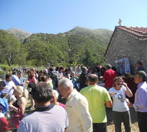 &Eta; &gamma;&iota;&omicron;&rho;&tau;ή &tau;&omicron;&upsilon; &Alpha;&gamma;ί&omicron;&upsilon; &Pi;&nu;&epsilon;ύ&mu;&alpha;&tau;&omicron;&sigmaf; &sigma;&tau;&eta;&nu; &Kappa;&omicron;&nu;&tau;&omicron;&beta;ά&zeta;&alpha;&iota;&nu;&alpha; (&epsilon;&iota;&kappa;ό&nu;&epsilon;&sigmaf;)