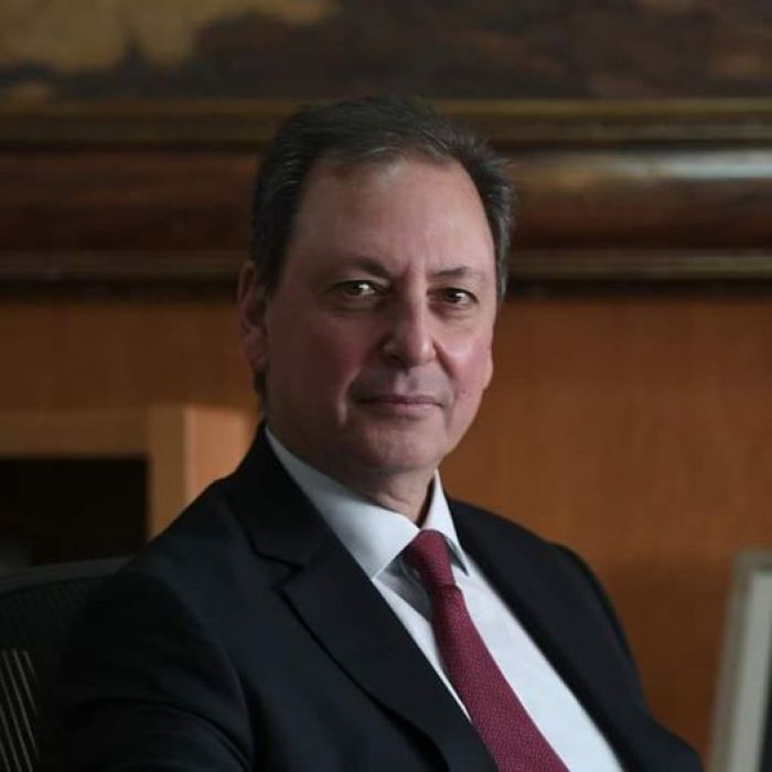 &Omicron; &Pi;&epsilon;&tau;&rho;ά&kappa;&omicron;&sigmaf; &gamma;&iota;&alpha; &tau;&eta;&nu; &Alpha;&pi;&omicron;&pi;&omicron;&mu;&pi;ή &Lambda;&iota;&beta;&alpha;&nu;&omicron;ύ &alpha;&pi;ό &tau;&omicron; &upsilon;&pi;&omicron;&upsilon;&rho;&gamma;&epsilon;ί&omicron; &Alpha;&gamma;&rho;&omicron;&tau;&iota;&kappa;ή&sigmaf; &Alpha;&nu;ά&pi;&tau;&upsilon;&xi;&eta;&sigmaf;: "&Tau;&omicron;&nu; &delta;&iota;ώ&xi;&alpha;&nu;&epsilon;, &epsilon;&pi;&epsilon;&iota;&delta;ή &epsilon;ί&nu;&alpha;&iota; &mu;@@@&alpha;&sigmaf;"