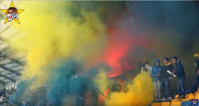 &Alpha;&sigma;&tau;έ&rho;&alpha;&sigmaf; - &Eta; &kappa;&epsilon;&rho;&kappa;ί&delta;&alpha; &tau;&omega;&nu; Tigers &mu;έ&sigma;&alpha; &alpha;&pi;ό έ&nu;&alpha; &epsilon;&kappa;&pi;&lambda;&eta;&kappa;&tau;&iota;&kappa;ό &beta;ί&nu;&tau;&epsilon;&omicron;! (vd)