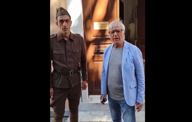 &Gamma;&upsilon;&rho;ί&sigma;&mu;&alpha;&tau;&alpha; &iota;&sigma;&tau;&omicron;&rho;&iota;&kappa;&omicron;ύ &nu;&tau;&omicron;&kappa;&iota;&mu;&alpha;&nu;&tau;έ&rho; &sigma;&tau;&eta;&nu; &Tau;&rho;ί&pi;&omicron;&lambda;&eta;! (vd)