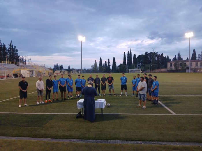 Σε κλίμα αισιοδοξίας ο αγιασμός της ομάδας του Ηρακλή Βερβένων (εικόνες)