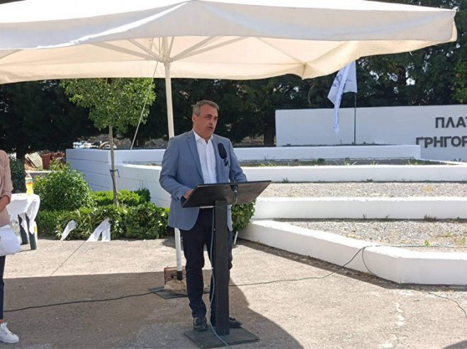 &Tau;&zeta;&iota;&omicron;ύ&mu;&eta;&sigmaf;: &laquo;&Omicron;&delta;&eta;&gamma;ό&sigmaf; &kappa;&alpha;&iota; &phi;ά&rho;&omicron;&sigmaf; &gamma;&iota;&alpha; ό&lambda;&omicron;&upsilon;&sigmaf; &mu;&alpha;&sigmaf; &eta; &pi;&omicron;&rho;&epsilon;ί&alpha; &zeta;&omega;ή&sigmaf; &tau;&omicron;&upsilon; &Gamma;&rho;&eta;&gamma;ό&rho;&eta; &Lambda;&alpha;&mu;&pi;&rho;ά&kappa;&eta;&raquo; (vd)