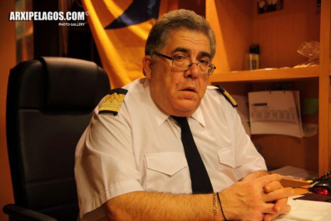 Έ&phi;&upsilon;&gamma;&epsilon; &omicron; &Tau;ά&sigma;&omicron;&sigmaf; &Kappa;&omicron;&rho;&phi;&iota;ά&tau;&eta;&sigmaf;, &eta; &phi;&omega;&nu;ή &tau;&eta;&sigmaf; Blue Star Ferries
