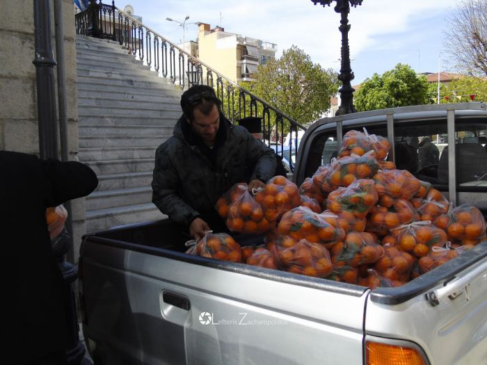 Εκκλησία - 500 κιλά πορτοκάλια για φτωχές οικογένειες στην Αρκαδία (εικόνες)