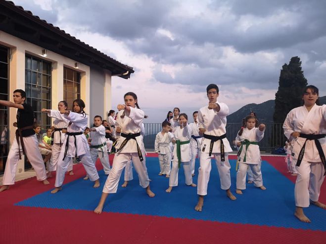 2023 | &Tau;&omicron;&upsilon;&rho;&nu;&omicron;&upsilon;ά &mu;&epsilon; &Mu;&alpha;&chi;&eta;&tau;&iota;&kappa;έ&sigmaf; &Tau;έ&chi;&nu;&epsilon;&sigmaf; &sigma;&tau;&eta;&nu; &Delta;&eta;&mu;&eta;&tau;&sigma;ά&nu;&alpha;!